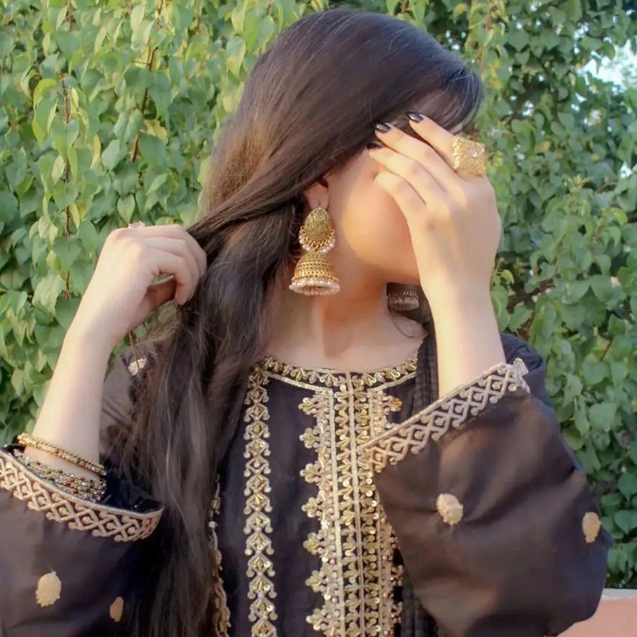 Hidden Face DP for Girls